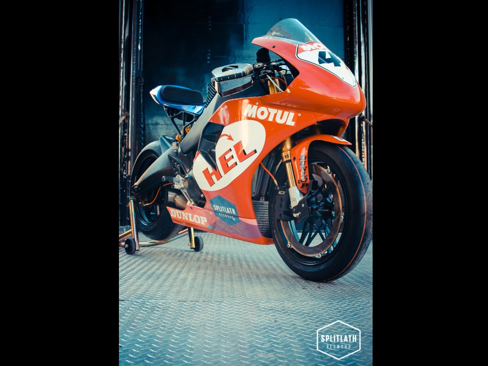 gallery-photo